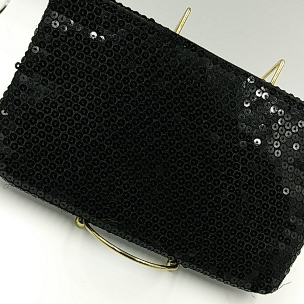 🔥 JASMINE LA BELLE SEQUINED CASE